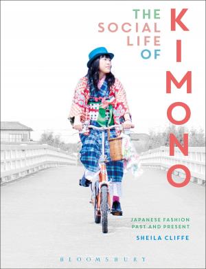 Cover of the book The Social Life of Kimono by Professor Elizabeth Agnew Cochran