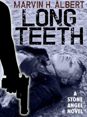 Cover of the book Long Teeth by Kaye George, Kathy Waller, Reavis Z. Wortham, V. P. Chandler, Gale Albright, Laura Oles, Earl Staggs, Scott Montgomery