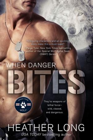 Cover of the book When Danger Bites by Cathy Marlowe