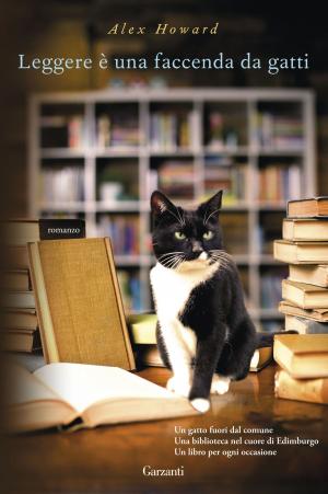Cover of the book Leggere è una faccenda da gatti by Mary Jo Putney, Deb Stover, M.L. Buchman, Laura Resnick, Kristine Grayson