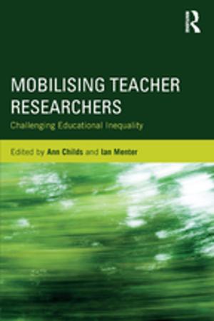 Cover of the book Mobilising Teacher Researchers by Hélène Bowen Raddeker