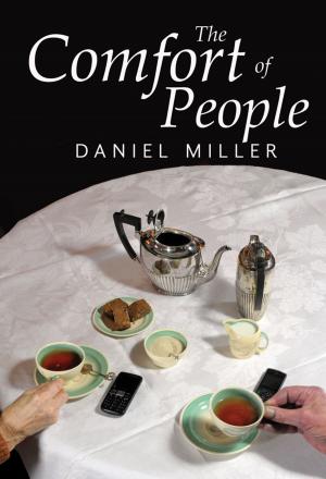 Cover of the book The Comfort of People by Christina T. Loguidice, Carolyn Lammersfeld, Maurie Markman