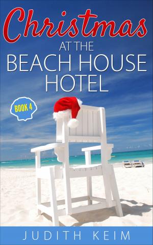 Book cover of Christmas at The Beach House Hotel
