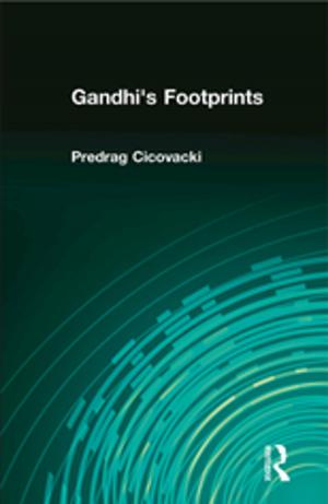 Cover of the book Gandhi's Footprints by Phillip Brown, Richard Scase