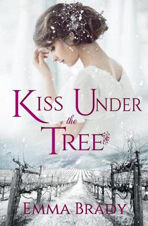 Cover of the book Kiss Under the Tree by Lynn Raye Harris