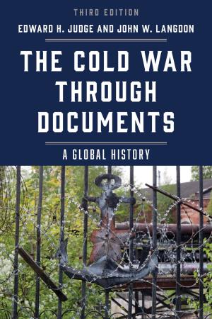 Cover of the book The Cold War through Documents by Donald Parkerson, Jo Ann Parkerson