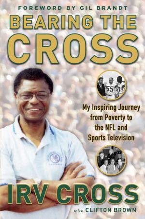 Cover of the book Bearing the Cross by Tom Burke, Reid Oslin