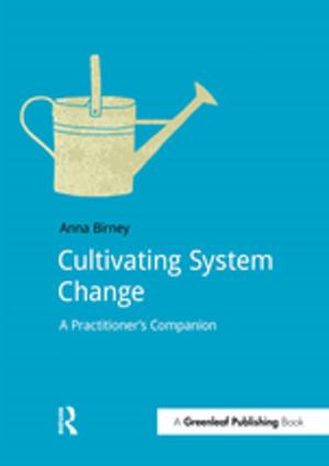 Cover of the book Cultivating System Change by Dave Rogers