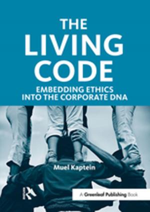Cover of the book The Living Code by Cedric (Professor of Education Cullingford