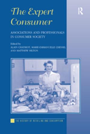 Cover of the book The Expert Consumer by Anne Cunningham Osborne, Danielle Sarver Coombs