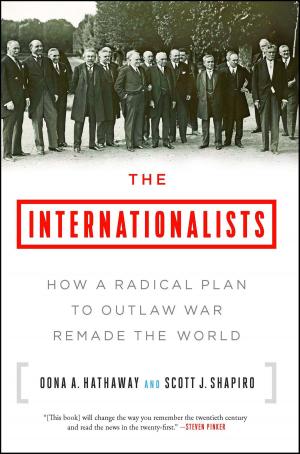 Cover of the book The Internationalists by Rebecca Traister