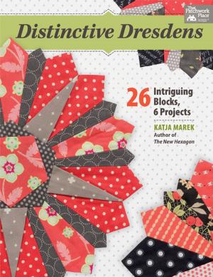 Cover of the book Distinctive Dresdens by Sue Pfau