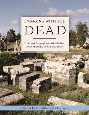 Cover of the book Engaging with the Dead by Phillipp Schofield, Nicholas Mayhew