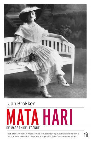 Book cover of Mata Hari