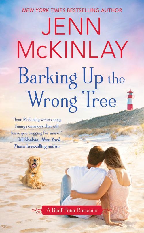 Cover of the book Barking Up the Wrong Tree by Jenn McKinlay, Penguin Publishing Group