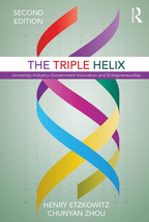 Cover of the book The Triple Helix by Henry Etzkowitz, Chunyan Zhou, Taylor and Francis