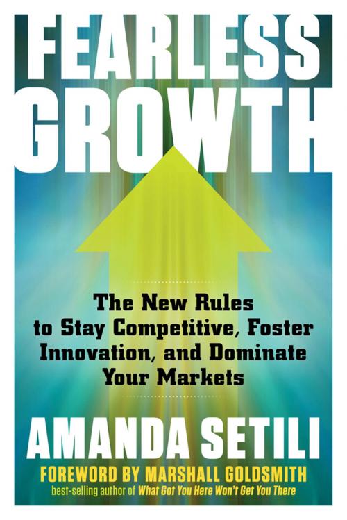 Cover of the book Fearless Growth by Amanda Setili, Red Wheel Weiser