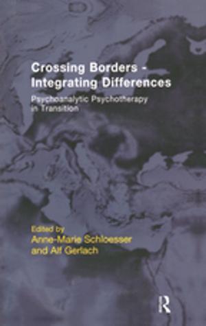 Cover of the book Crossing Borders - Integrating Differences by Steve Tombs, David Whyte