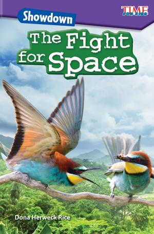 Cover of the book Showdown: The Fight for Space by Roben Alarcon