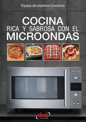Cover of the book Cocina rica y sabrosa con el microondas by Derrick Hull