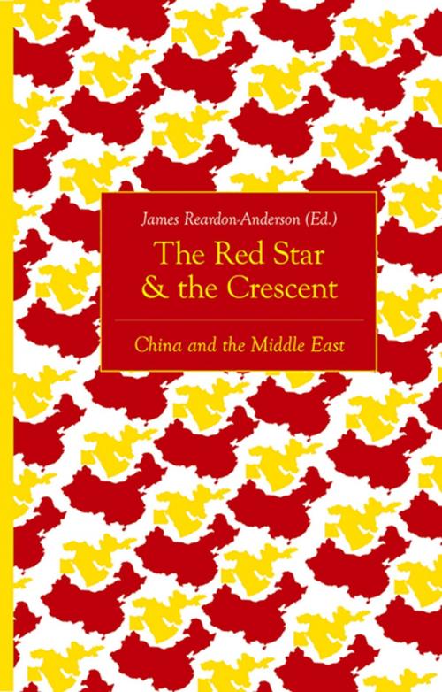Cover of the book The Red Star and the Crescent by James Reardon-Anderson, Oxford University Press