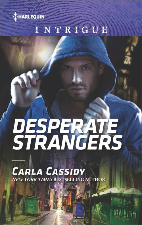 Cover of the book Desperate Strangers by Carla Cassidy, Harlequin