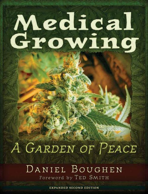 Cover of the book Medical Growing by Daniel Boughen, Trine Day