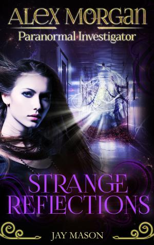 Cover of the book Strange Reflections by Jason Dark