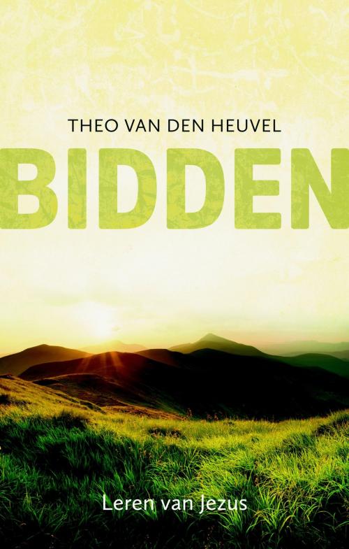 Cover of the book Bidden by Theo van den Heuvel, VBK Media
