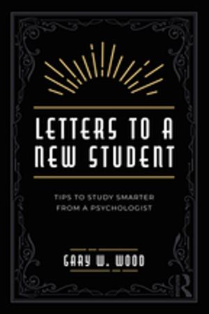 Cover of the book Letters to a New Student by Suzanne Hasselbach, Vincent Porter