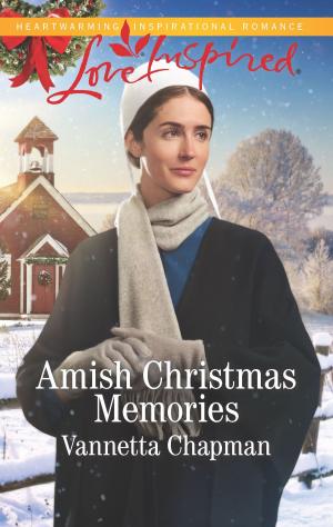 Cover of the book Amish Christmas Memories by Lucy Gordon