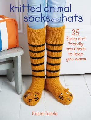 Book cover of Knitted Animal Socks and Hats