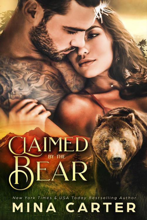 Cover of the book Claimed by the Bear by Mina Carter, Mina Carter