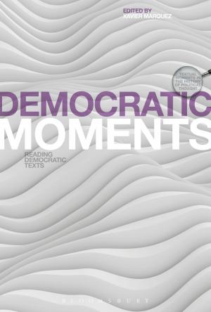 Cover of the book Democratic Moments by Tim Farrant
