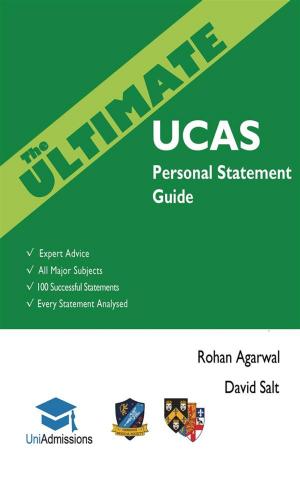 Book cover of The Ultimate UCAS Personal Statement Guide