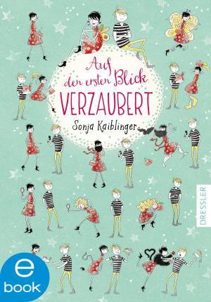 Cover of the book Auf den ersten Blick verzaubert by Jason Segel, Kirsten Miller