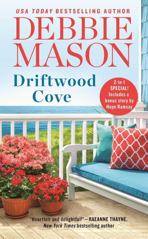 Cover of the book Driftwood Cove by Debbie Mason, Grand Central Publishing