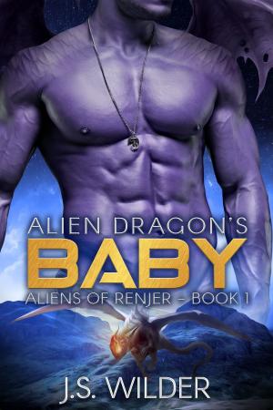 Book cover of Alien Dragon's Baby