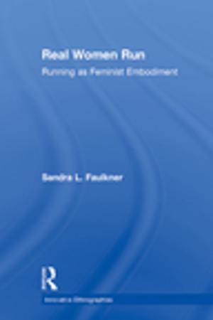 Cover of the book Real Women Run by Margaret Hunter, Ian Robinson