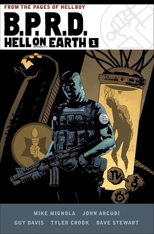 Cover of the book B.P.R.D. Hell on Earth Volume 1 by Mike Mignola, John Arcudi, Dark Horse Comics