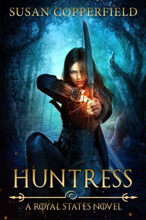 Cover of the book Huntress by Ebony McKenna