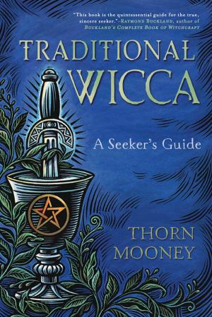 Cover of the book Traditional Wicca by Anna Franklin