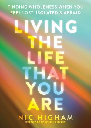 Cover of the book Living the Life That You Are by Martha Davis, PhD, Elizabeth Robbins Eshelman, MSW, Matthew McKay, PhD