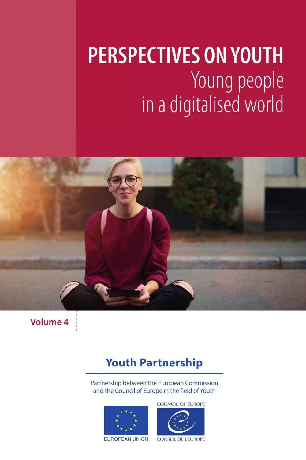 Big bigCover of Young people in a digitalised world