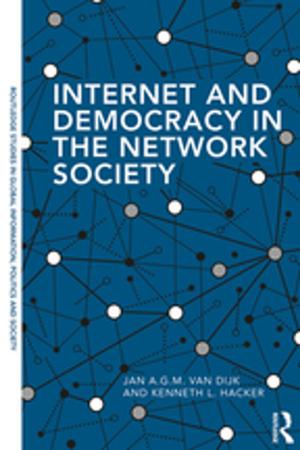 Cover of the book Internet and Democracy in the Network Society by Cosimo Perrotta