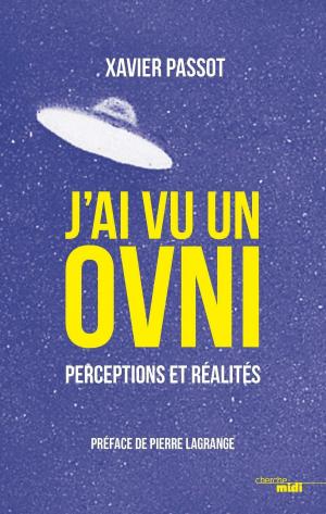 Book cover of J'ai vu un OVNI