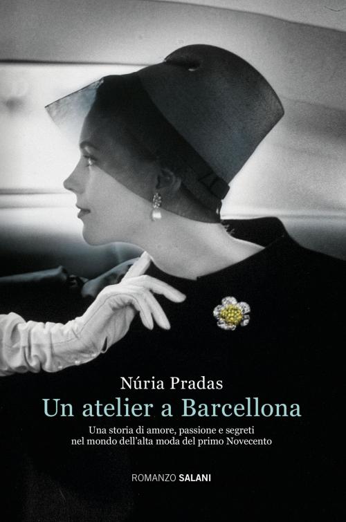 Cover of the book Un atelier a Barcellona by Núria Pradas, Salani Editore