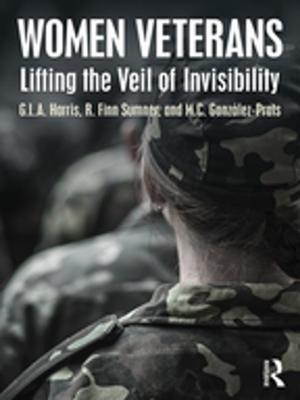 Cover of the book Women Veterans by Ken Dancyger