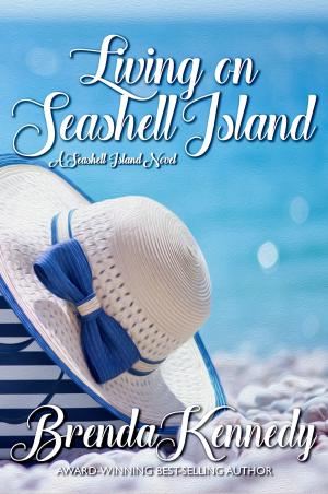 Cover of the book Living on Seashell Island by Monique DeVere
