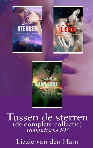 Cover of the book Tussen de sterren (complete collectie) - romantische SF by Chris Raven
